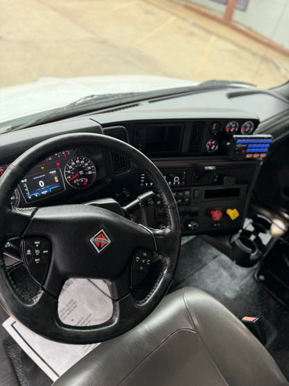 2023 International MV w/ Century 3212 (16Ton)