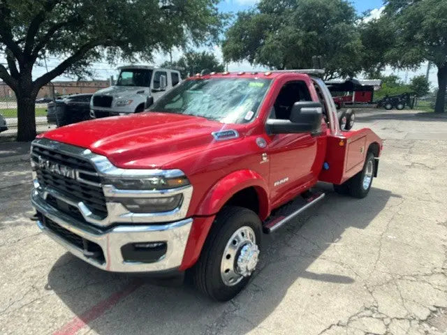 2026 Ram 4500 Bighorn 2wd w/ Century 300 Express Gen 2