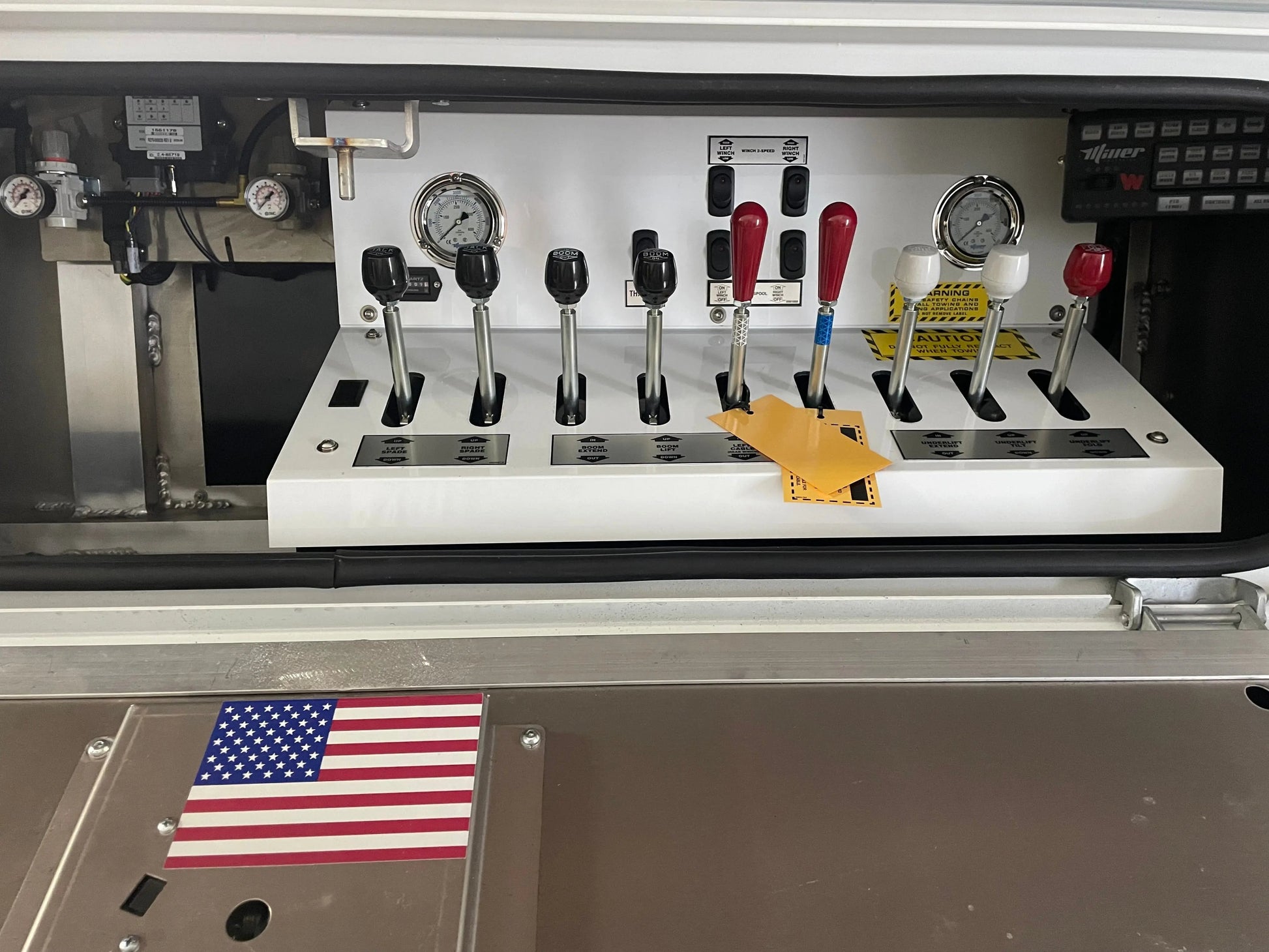 2026 Peterbilt 567 w/ Century 5130 Sales Units