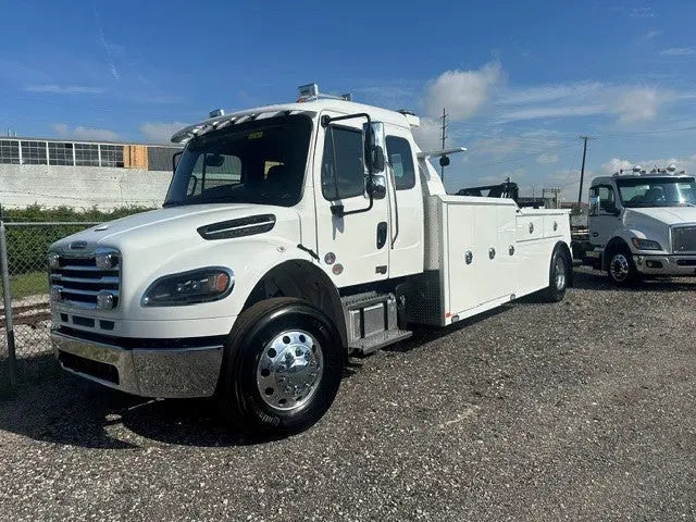 2027 Freightliner M2 Ext w/Century 4024