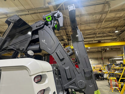 2026 Peterbilt 567 w/ Century 5130 Sales Units