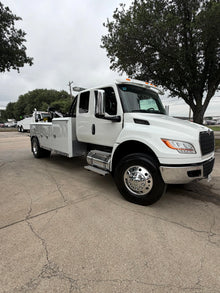 2023 International MV w/ Century 3212 (16Ton)