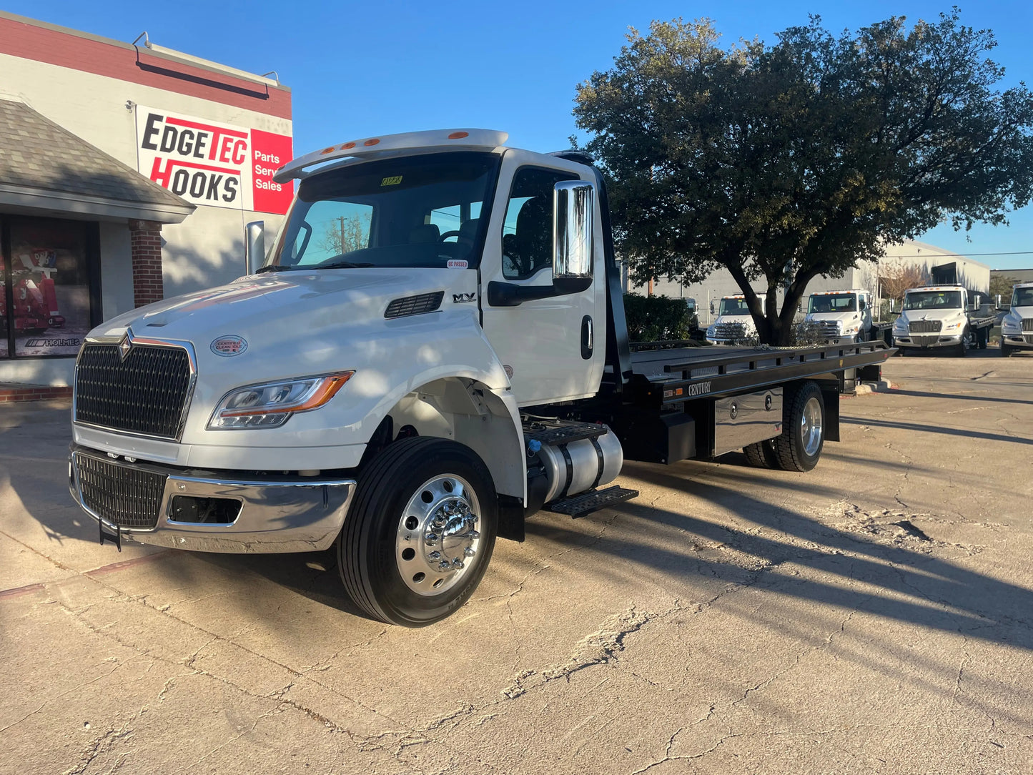 2026 International MV Regular Cab W/ Century 12 Series LCG Sales Units