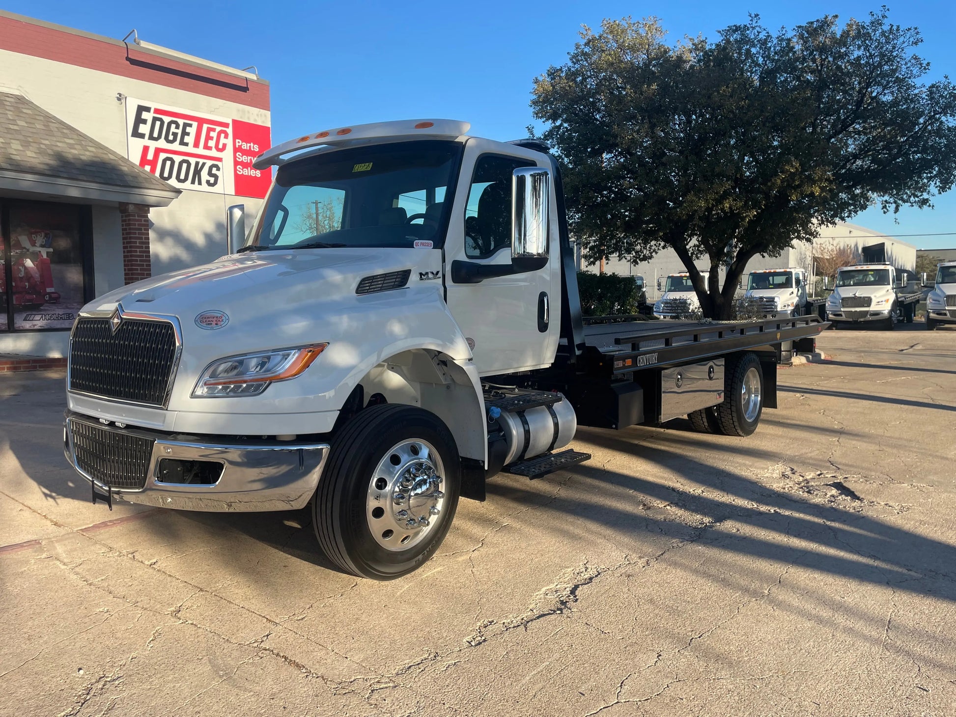 2026 International MV Regular Cab W/ Century 12 Series LCG Sales Units