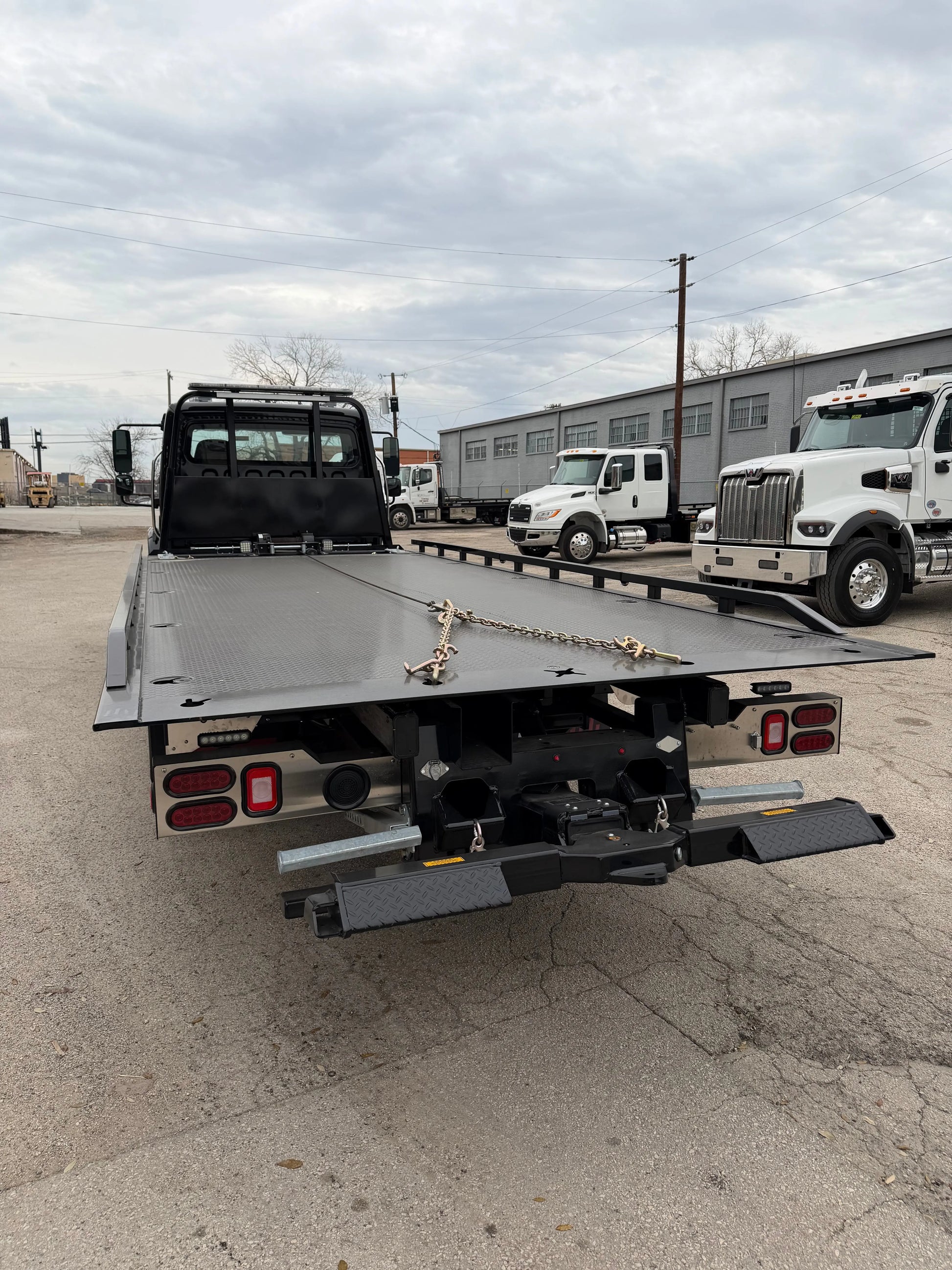 2026 Freightliner M2 w/ Century 12 Series LCG Sales Units