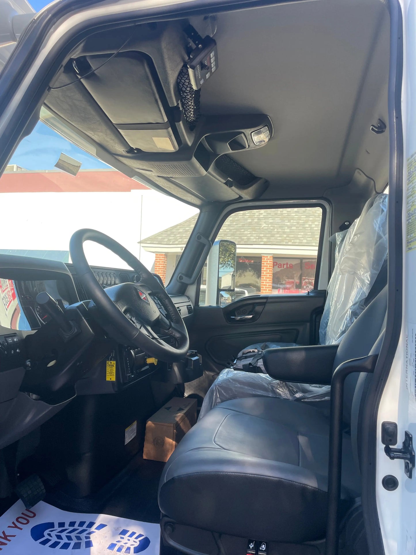 2026 International MV Regular cab Chevron Loadrite Sales Units