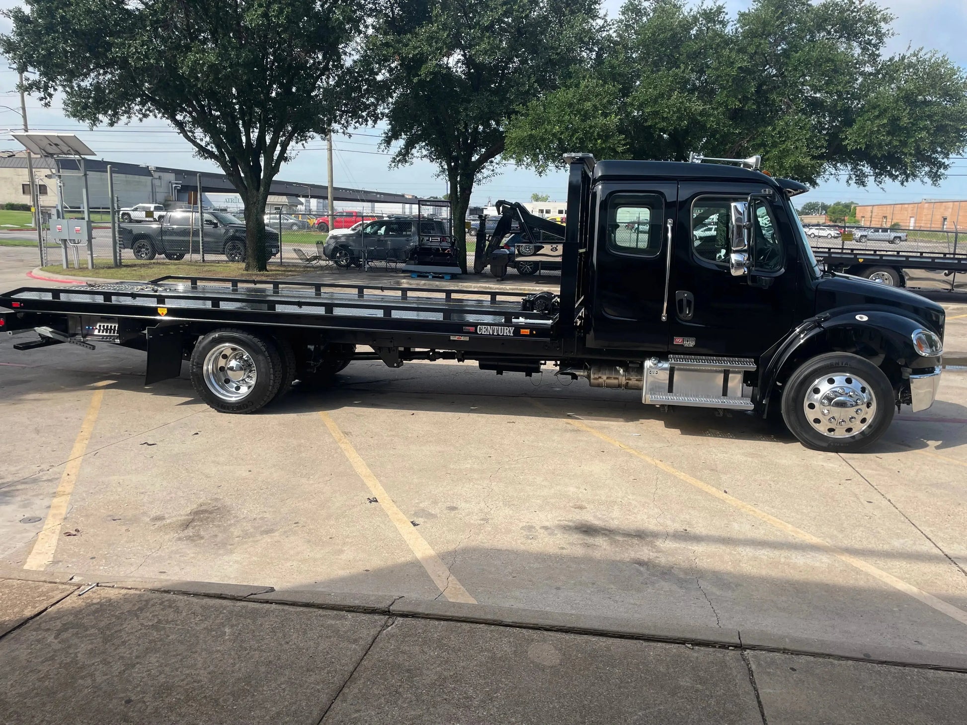 2025 Freightliner Extended Cab Century 12 Series LCG Sales Units