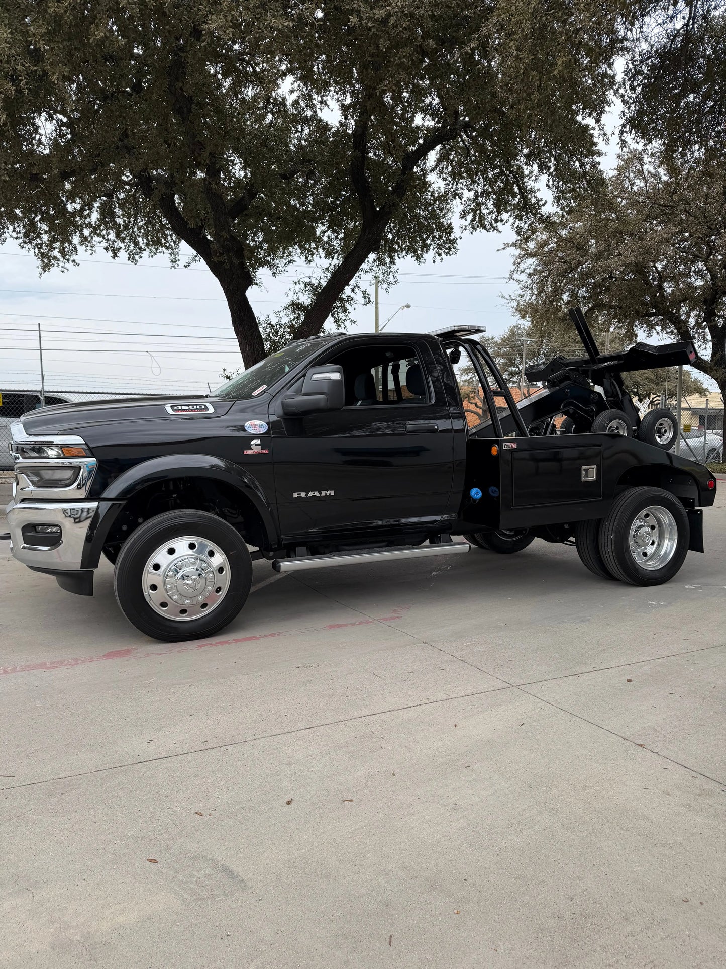 2026 Ram 4500 2WD w/ Century 300 Express G2 Power Tilt Sales Units