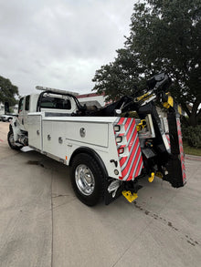 2023 International MV w/ Century 3212 (16Ton)