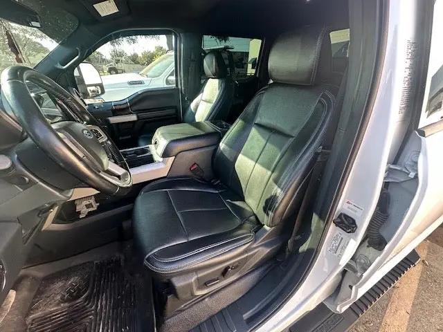 2022 WHITE FORD F-550 Sales Units