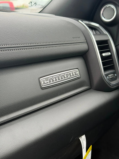 2026 Ram 5500 Laramie 4WD w/ Chevron 408 Twin Line EdgeTec - Hooks