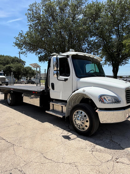 2022 Freightliner M2 w/Chevron 12 Series