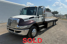 2012 International 4300 w/ Vulcan 12 Series Carrier
