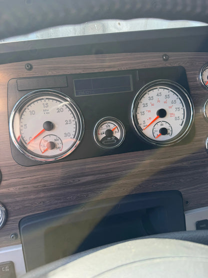 2021 Freightliner 122SD w/ Century 5130