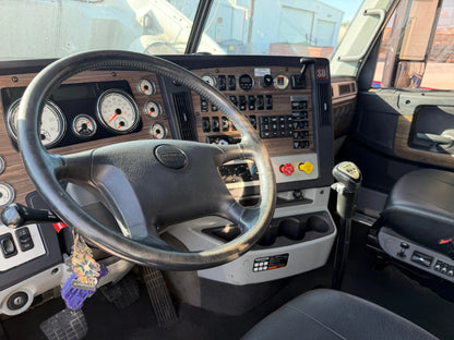 2021 Freightliner 122SD w/ Century 5130
