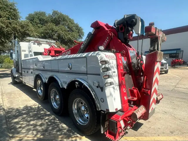2020 Kenworth W900 w/ Century 9055XL Wrecker
