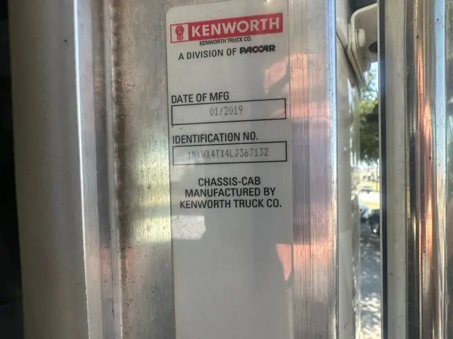 2020 Kenworth W900 w/ Century 9055XL Wrecker
