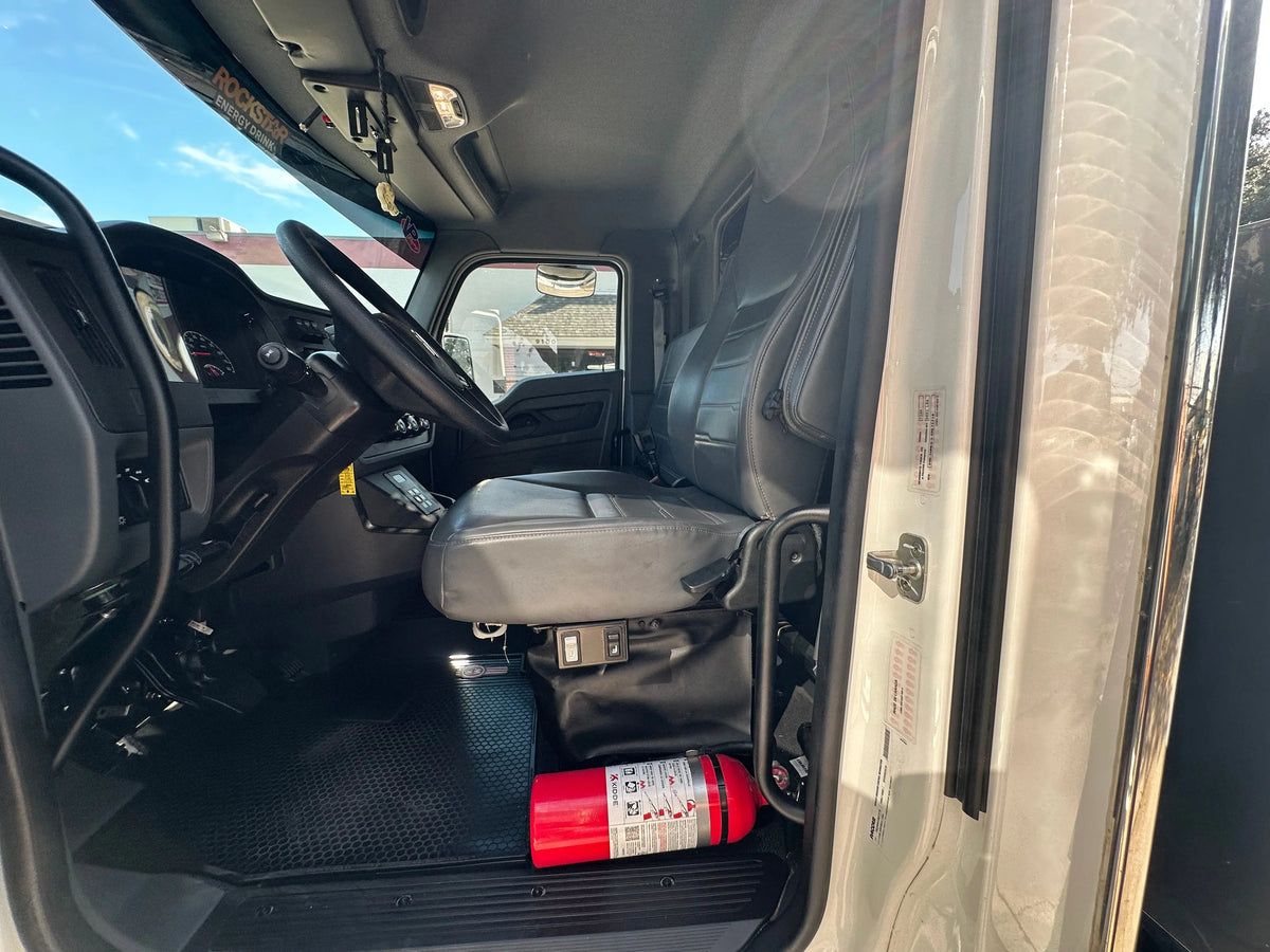 2025 Kenworth T280 w/ NRC 20TB Carrier