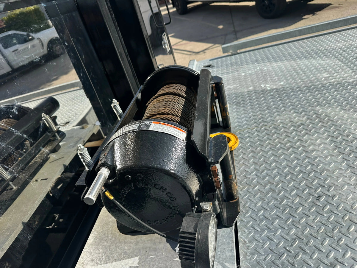 2025 Kenworth T280 w/ NRC 20TB Carrier