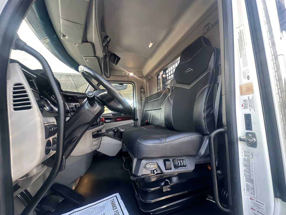 2021 Peterbilt w/ Century 30 Series Carrier