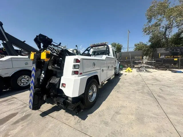 2024 Freightliner M2-X w/ Vulcan V30 Wrecker