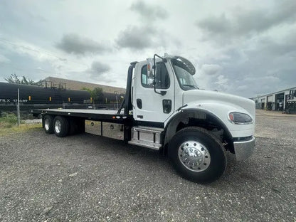 2027 Freightliner M2 w/ Century 20 Series Carrier