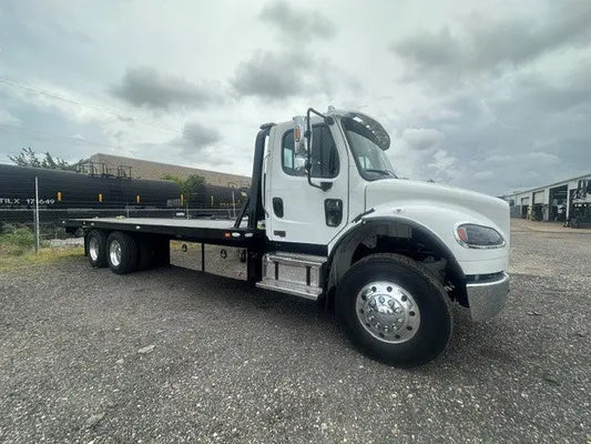 2027 Freightliner M2 w/ Century 20 Series Carrier