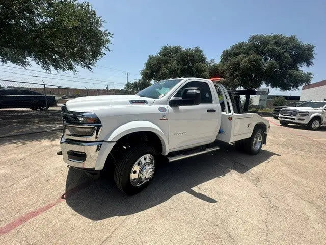 2026 Ram 4500 Bighorn 2wd w/Century 300
