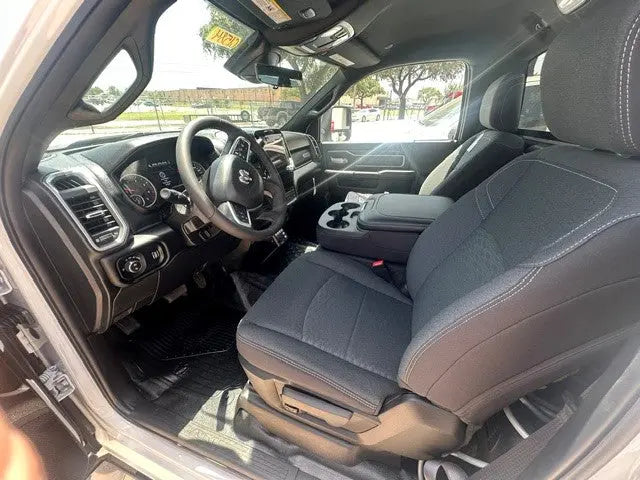 2026 Ram 4500 Bighorn 2wd w/Century 300