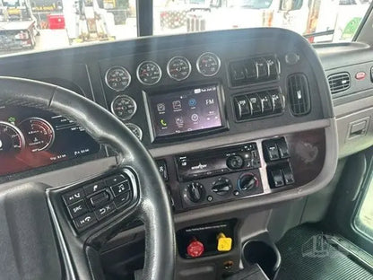 2023 Peterbilt 389 w/ Jerr-Dan 50-Ton Wrecker