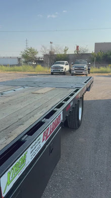 2018 Peterbilt 337 w/ Xtreme EZ Loader Deck