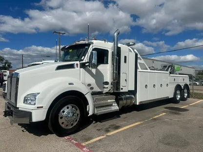 2027 Kenworth T880 w/ Century 5130